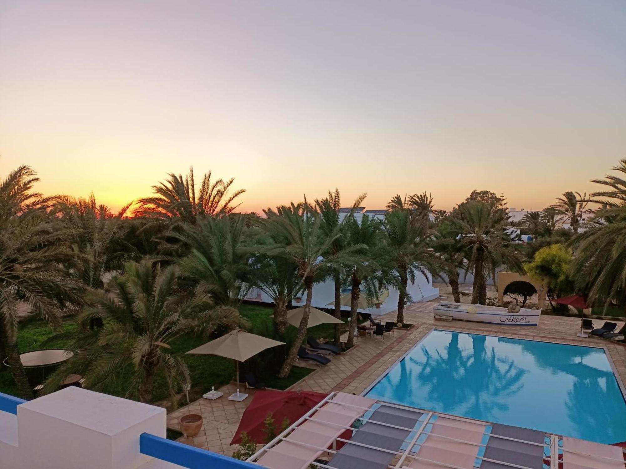 Le Patio De Mezraya Bed & Breakfast Mezraia ภายนอก รูปภาพ