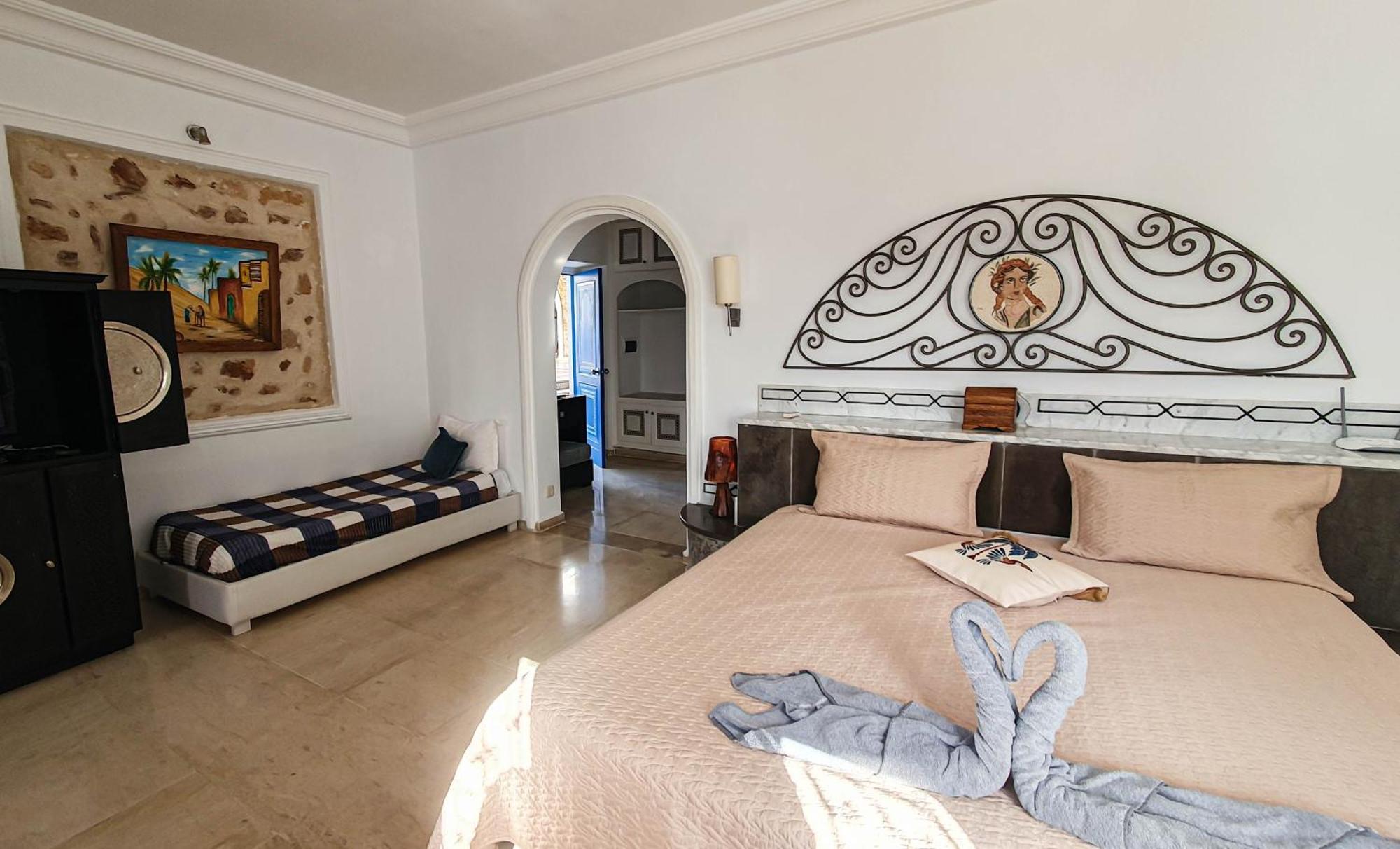 Le Patio De Mezraya Bed & Breakfast Mezraia ภายนอก รูปภาพ
