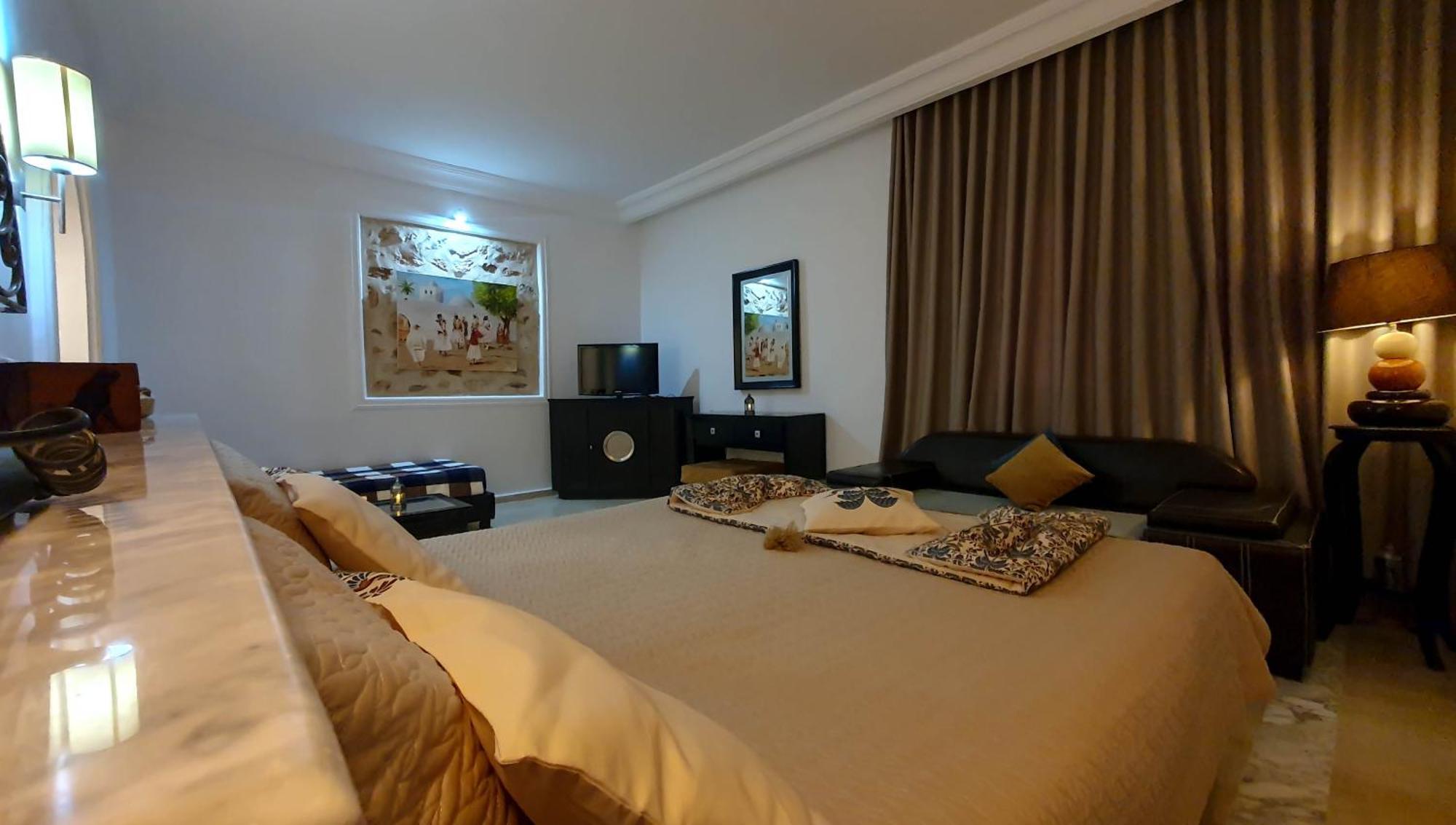 Le Patio De Mezraya Bed & Breakfast Mezraia ภายนอก รูปภาพ