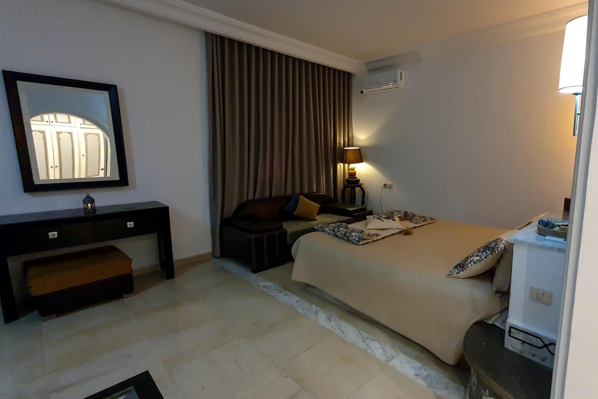 Le Patio De Mezraya Bed & Breakfast Mezraia ภายนอก รูปภาพ